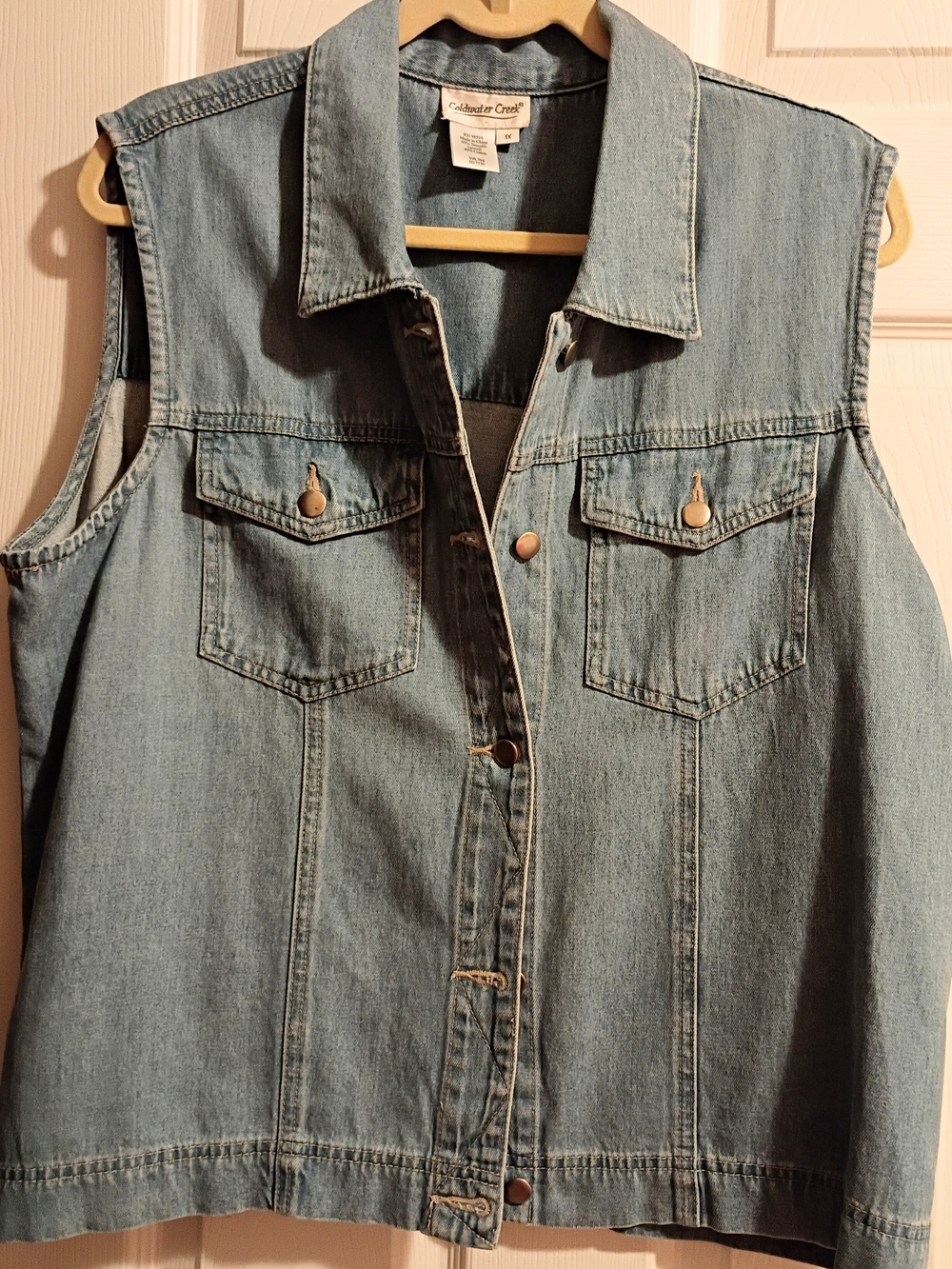 Coldwater Creek Light Blue Denim Button-Front Vest 1XL